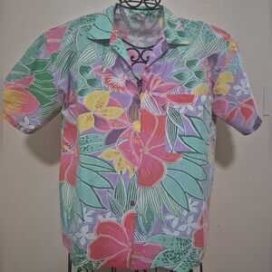 Tropical Floral Short Sleeve Button-Up Shirt C'est Joli by Laura
